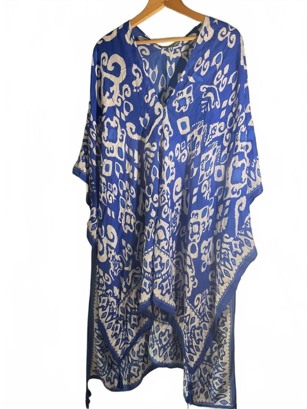 Blue and White Patterned Colorful Kaftan with Tassels